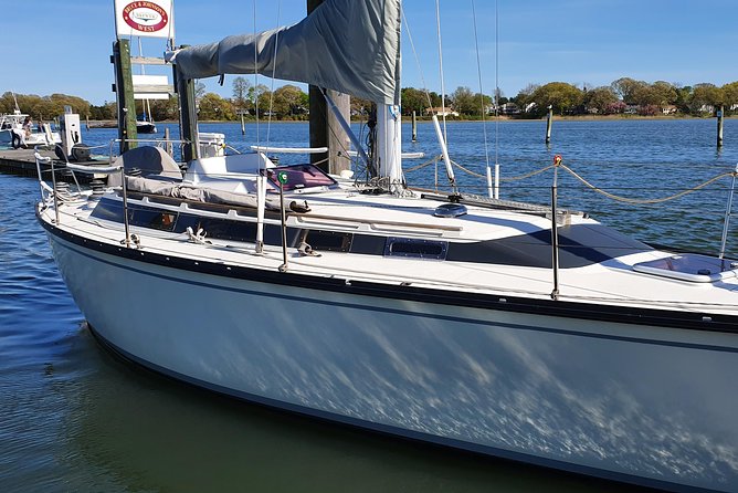 Private Sailing Trips Around Fishers Island From New London, CT - Availability and Booking Information