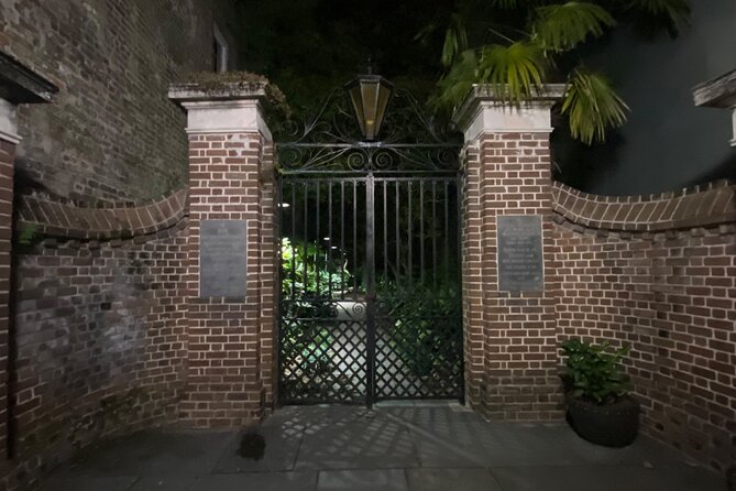 Real Hauntings of Charleston! (Small Group Ghost Tour) - Meet the Enthusiastic and Knowledgeable Guides