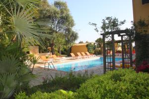 Residence Helios - Nearby Amenities and Activities