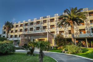 San Lucianu Hotel - Room Options and Policies