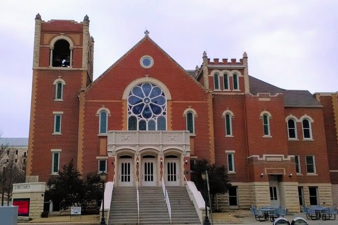 Self-Guided Oklahoma City Scavenger Hunt: Wild Western Art - Exploring Oklahoma Citys Artsy Side