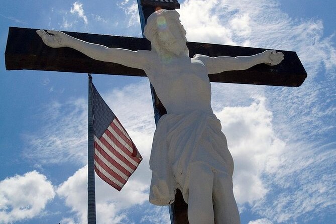 Shared 2 Hours Saints and Sinners Walking Tour in New Orleans - Traveler Feedback and Ratings