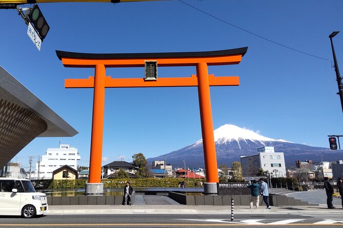 Shiraito Falls and Mt. Fuji Heritage Centre /C-G - Shiraito Falls