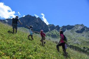 SOWELL Family Les Bergers - Policies and House Rules