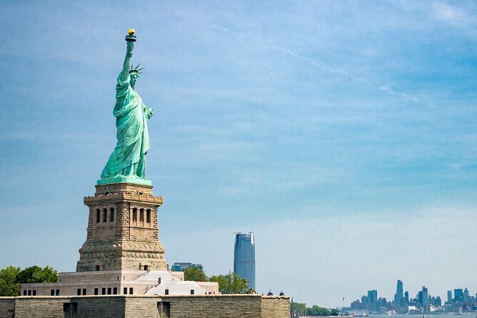 Statue of Liberty Cruise: 75 Min Sightseeing Tour With Live Guide - Customer Feedback and Experiences