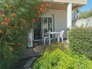 Terres De France - the Heights of the Maquis - Policies and House Rules