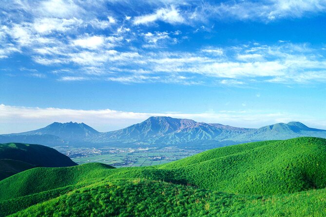 The Aso Caldera & WAGYU Lunch One Day Tour From Fukuoka - Tour Itinerary and Schedule
