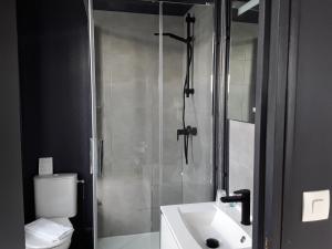 The Golden Apple - Accessibility and Family-Friendly Features