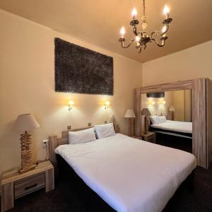 The Grand Hotel - Room Types and Features