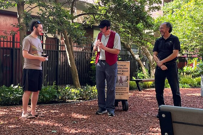 The Great Comedy Magic Walk - Family-Friendly Fun