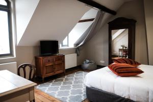 The Nest - House Rules and Regulations
