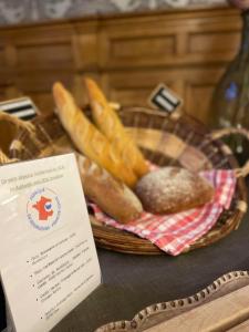 The Originals Boutique, Hotel De La Balance, Montbéliard - Accessibility and Transportation Options