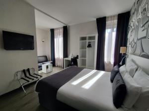 The Originals Boutique, Hotel De L'univers, Montluçon - Policies and Additional Information