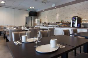 The Originals Boutique, Hotel La Grange, Niort - Dining Options