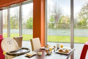 The Originals City, Hotel Caen Memorial - Dining Options at the Hotel