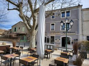 The Oustaloun - The Sum Up