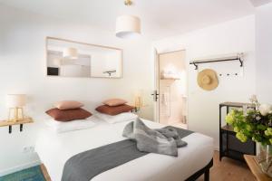 The Studios of Honfleur - Check-In and Check-Out Policies
