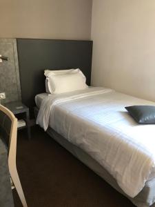 The Table of Gustave - Policies and Additional Information