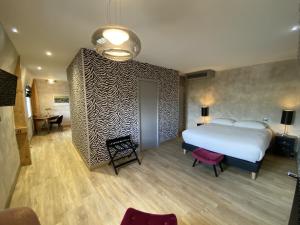 The Terminus - Guest Reviews and Experiences