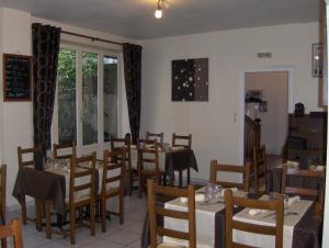 The Tower of Crecy - Dining Options