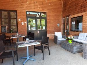 The Unexpected - Booking Your Stay at LInattendu