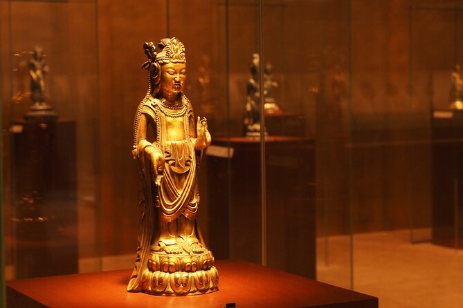 Tokyo ART Walking: National Museum and Yanaka ART Area - Yanaka Neighborhood