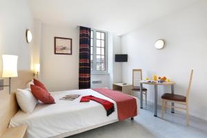 Vacancéole - The Champenois Dwellings - Activities and Local Experiences
