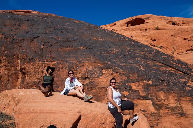 Valley of Fire Guided Hiking Tour and Mojave Desert Adventure - Scenic Highlights and Landmarks