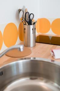 Villa Robs - Fully Equipped Apartments, Smart TV, High-Speed Internet, Ideal Location - Short Stays & Business - Booking Information and Policies