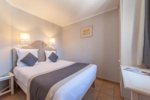 Village Pierre & Vacances Pont Royal in Provence - Guest Experiences and Ratings