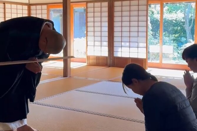 Zen Temple Yoga and Meditation in Kyoto - Engaging in the Yoga and Meditation Practice