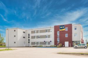 Ace Hotel Troyes - Location and Accessibility