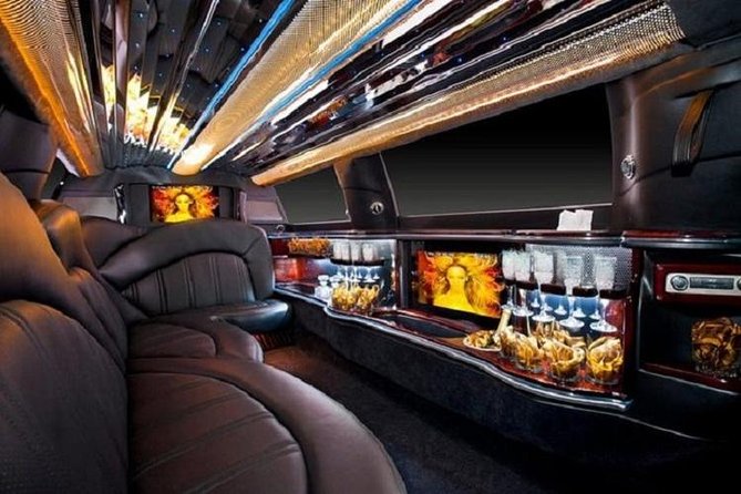 Airport Luxe Departure Ride From NY Hotels by Stretch Limousine,Sedan or Minibus - Passenger Capacity