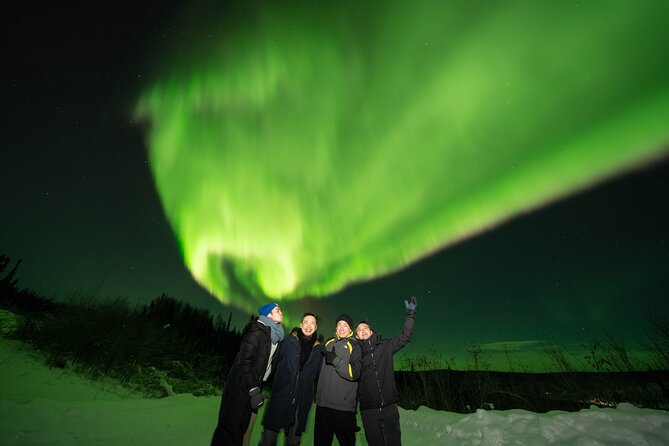 Aurora Chasing Tour With Free Photography - Packing and Preparation Tips