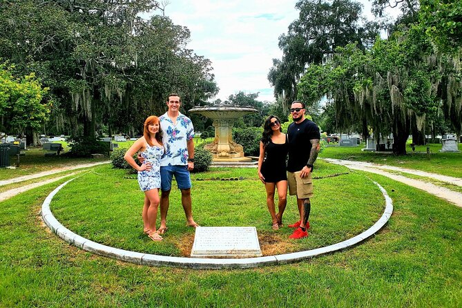 Bonaventure Cemetery Private Day Tour With Shannon Scott - Appreciating the Natural Beauty of Bonaventures Flora and Fauna