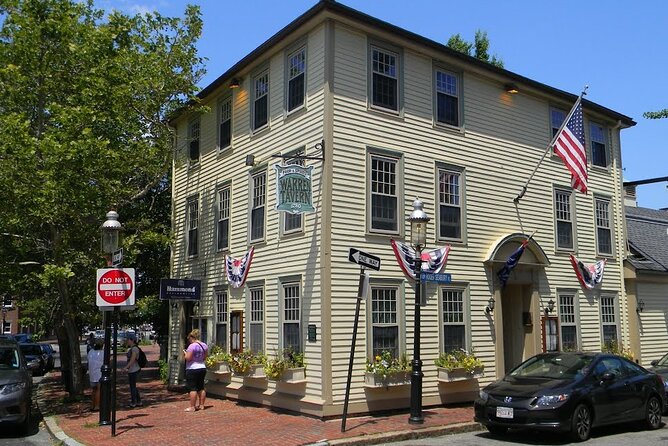 Boston Historic Taverns With Tastings & Ferry Ride Walking Tour - Exploring Bostons Historic Taverns