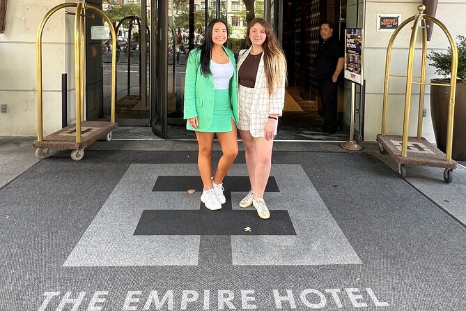 Budget Gossip Girl Tour - Iconic Gossip Girl Locations
