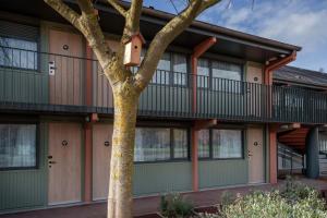 Campanile Lille East - Villeneuve Dascq - Policies and Additional Information