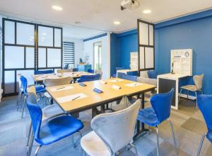 Campanile Lille East - Villeneuve Dascq - Dining Options