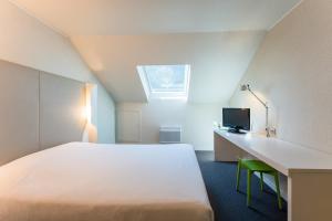 Campanile Rouen South - Zenith - Exhibition Park - Accessibility and Transportation