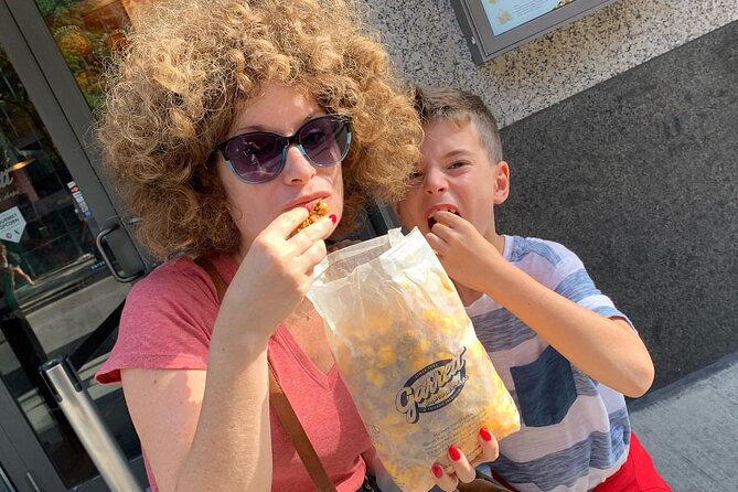 Chicago Private Foodie Tour: Windy City Faves - Accessibility and Participation Details