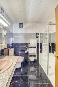 Contact Hotel Limoges - Hotel of the Two Mills - Dining Options: Breakfast Offerings