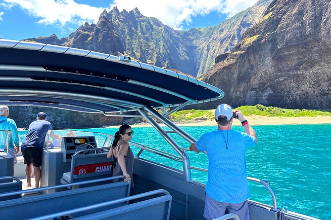 Deluxe Power Catamaran - Exploring the Na Pali Coast