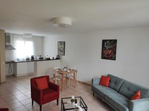 Domitys The Garden of Lilies - Local Attractions and Activities