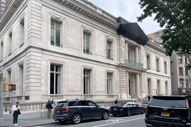 Fifth Avenue Gilded Age Mansions Private Guided Walking Tour - Pricing and Cancellation Policy