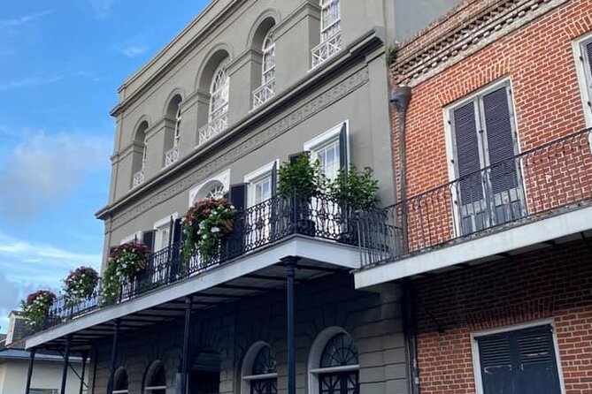 French Quarter Dark History, Haunts, and Laughs - Entertain and Educate: The Tours Charm