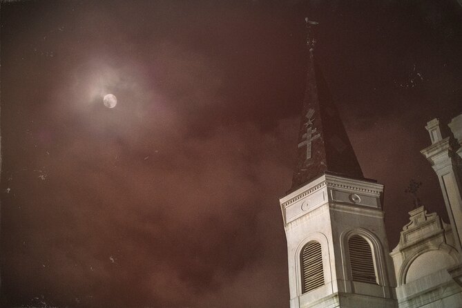 Ghosts, Gods, & Gangsters of New Orleans - Notorious Figures and Cursed Settlements