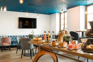 Grand Hôtel De La Gare Toulon - Boutique Hotel - Room Types and Booking Information