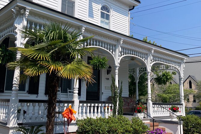 History and Architecture Walking Tour - Physical Requirements and Weather Considerations