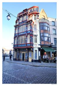 Hotel De La Treille - House Rules and Important Information
